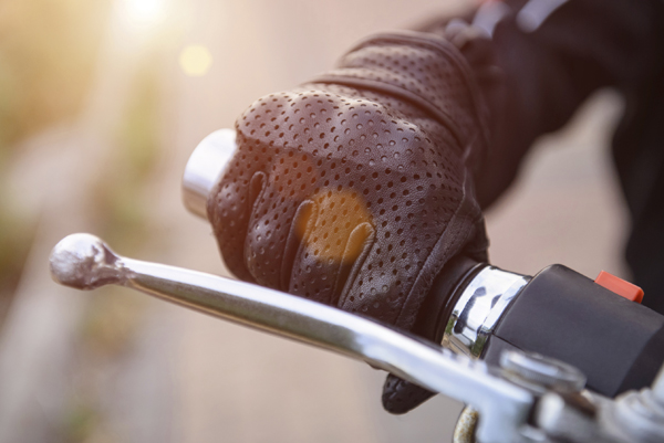 Les Ans En Deux Roues Motoris S Sont Ils Bien Quip S